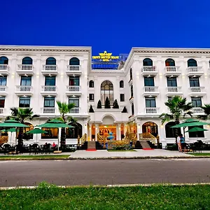 4* Отель Crown Nguyen Hoang