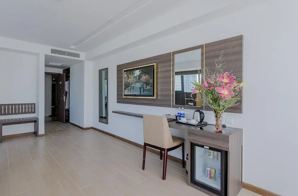 Atlantic Nha Trang Hotel 4*,
