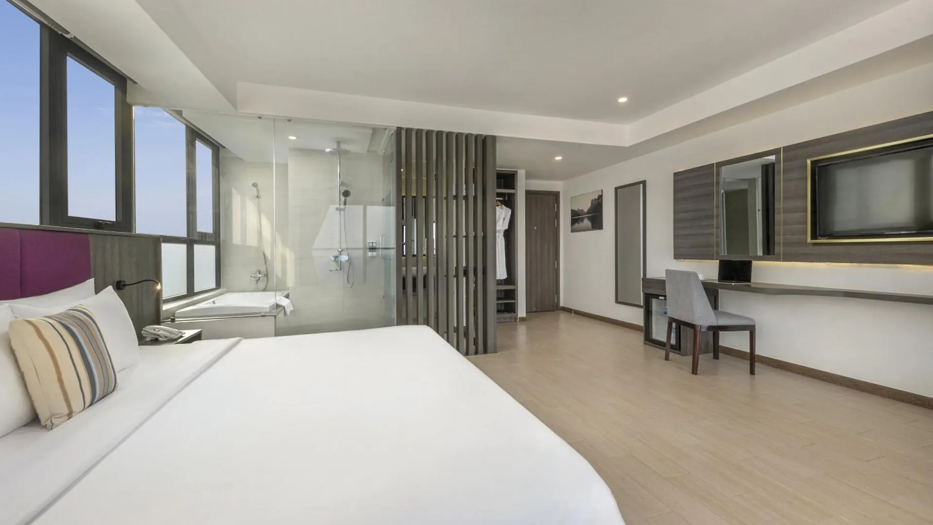 Atlantic Nha Trang Hotel
